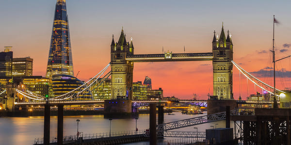 Utsikt over London i solnedgang